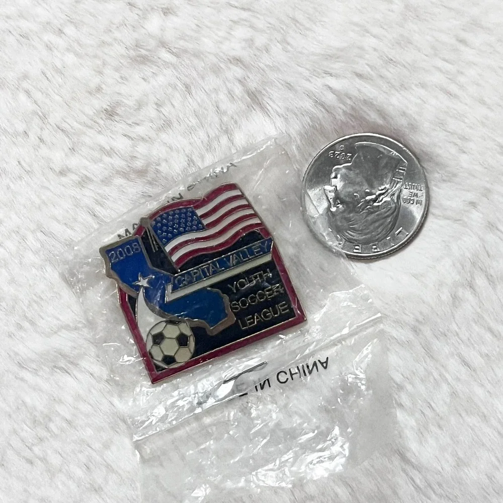 🔮 5/$25 Vintage‎ Capital Valley Youth Soccer League 2008 Pin